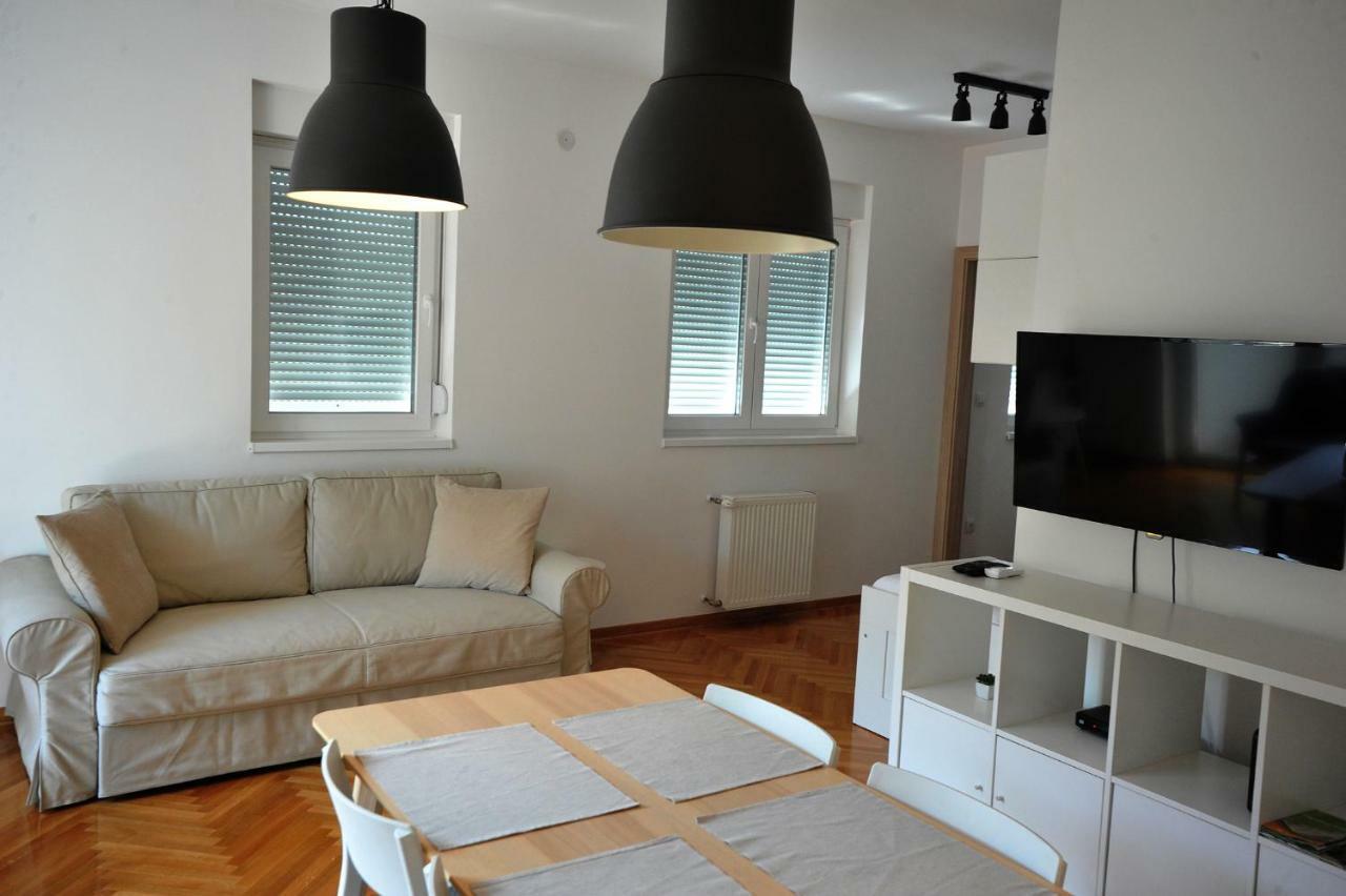Apartment Exclusive Užice Buitenkant foto