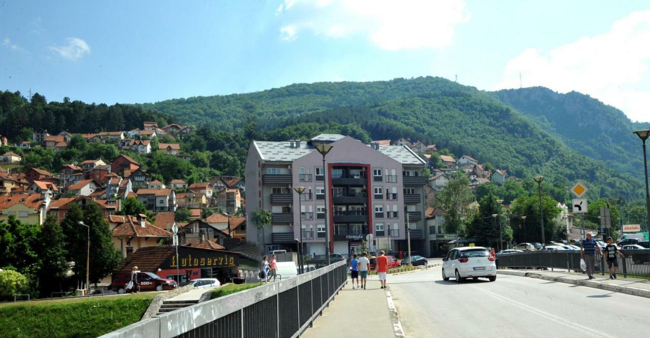 Apartment Exclusive Užice Buitenkant foto